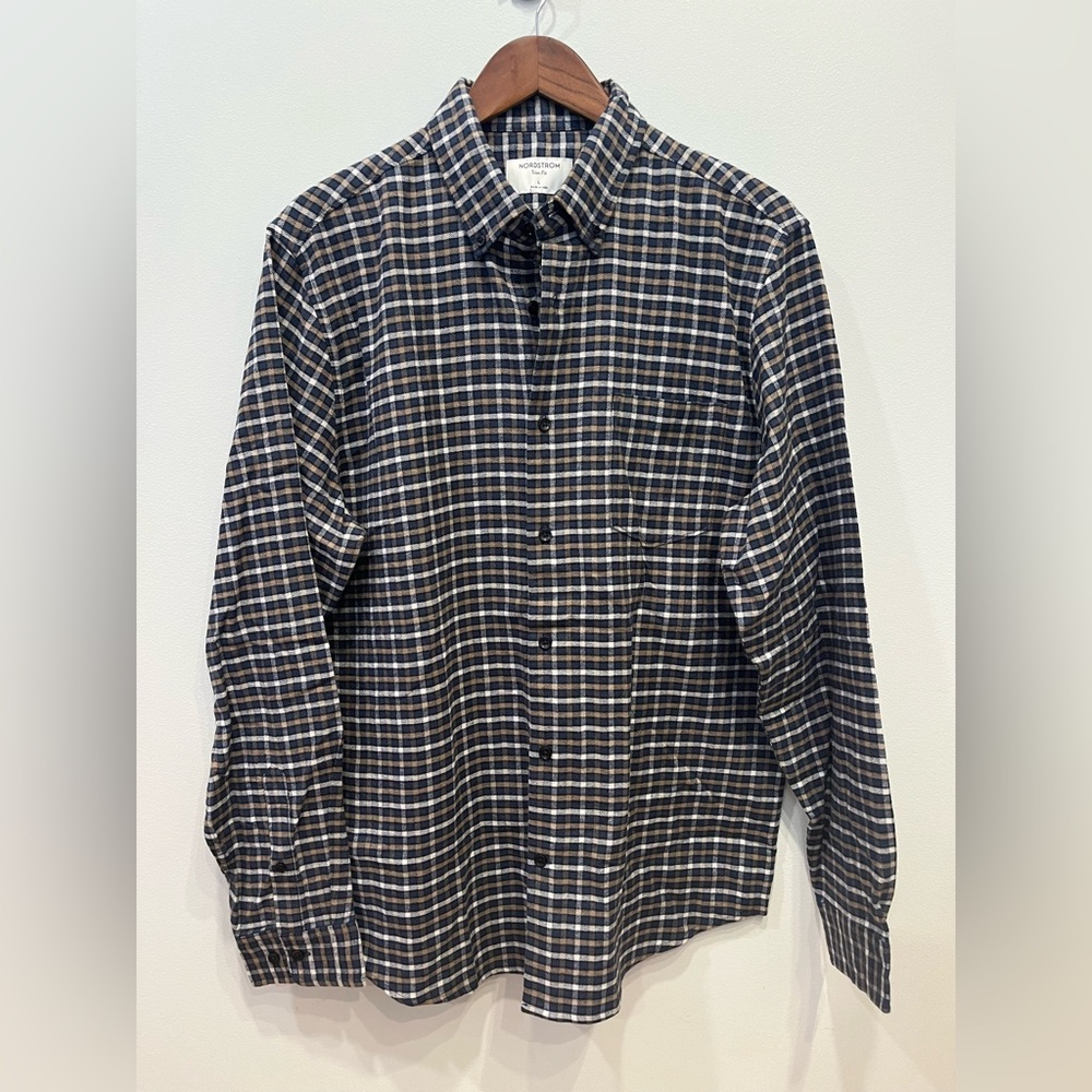 Nordstrom Men's Navy, Tan and White Button Up Flannel Shirt